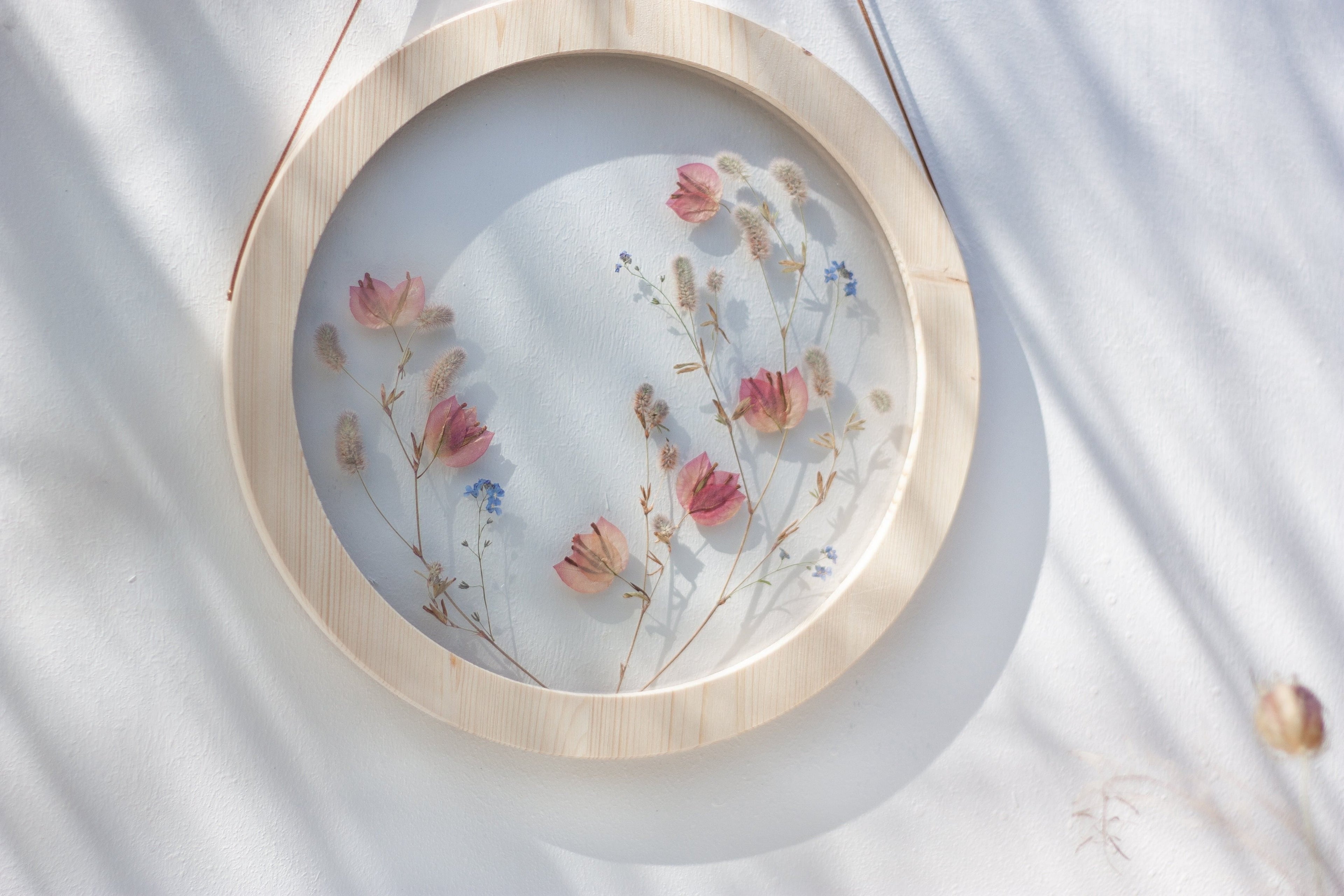 Art de fleurs pressées diam. 30 cm - Esthétique Pastel