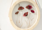 Cadre de fleurs pressées d. 9 po et 12 po - Le temps des coquelicots